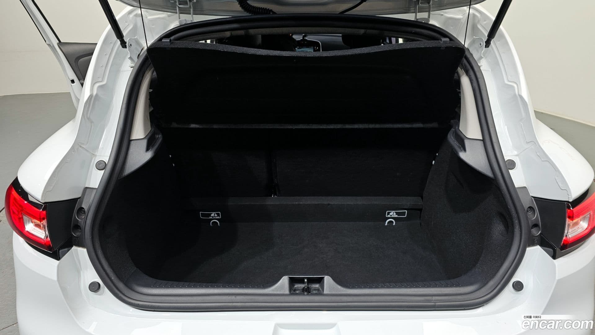 Main__Slider__Photo:Cilo Renault-KoreaSamsung 2018.11-19