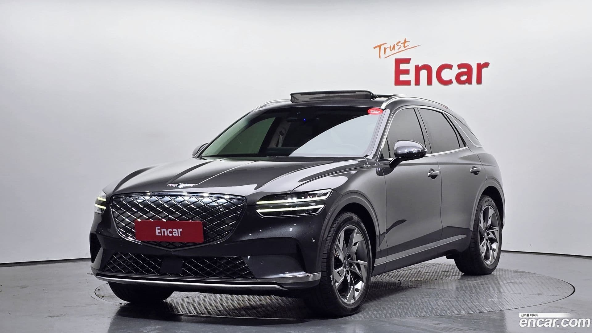 Main__Slider__Photo:GV70 Genesis 2022.2-0