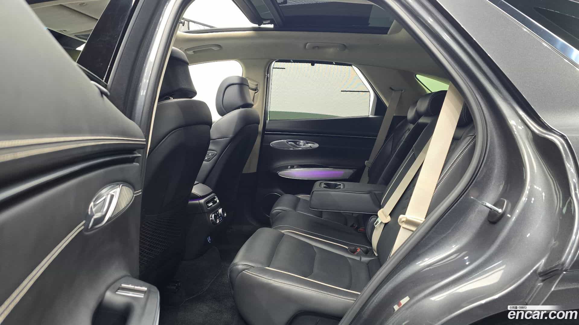 GV70 Genesis 2022.2-OPTION-016