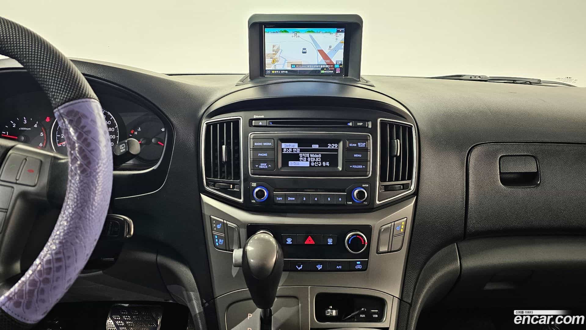 Starex Hyundai 2015.9-OPTION-018