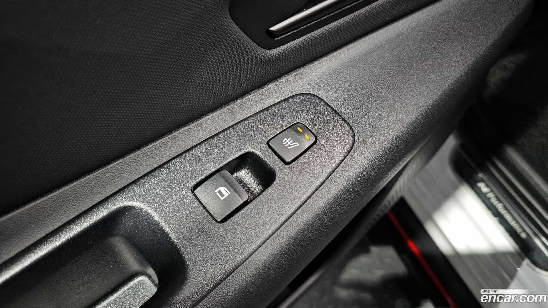 AVANTE Hyundai 2023.9-OPTION-021