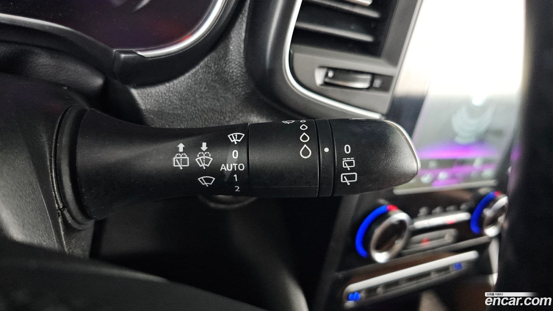 Main__Slider__Photo:QM6 Renault-KoreaSamsung 2022.5-17