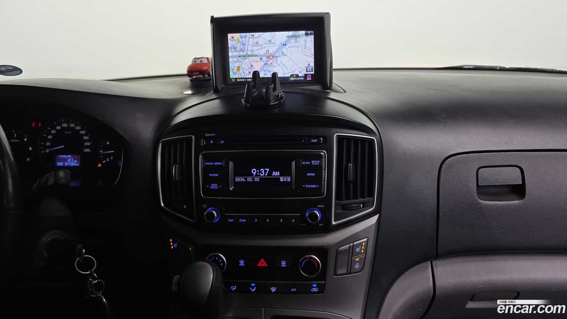 Starex Hyundai 2017.2-OPTION-018