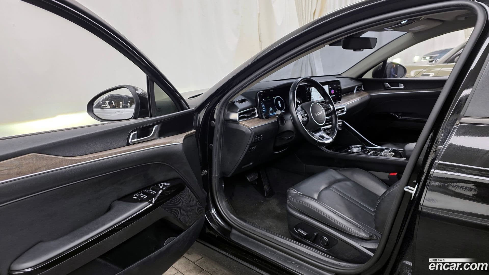 Main__Slider__Photo:K5 Kia 2022.0-9