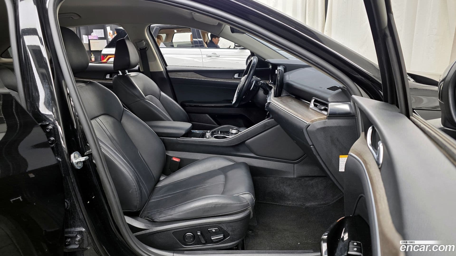 Main__Slider__Photo:K5 Kia 2022.0-10