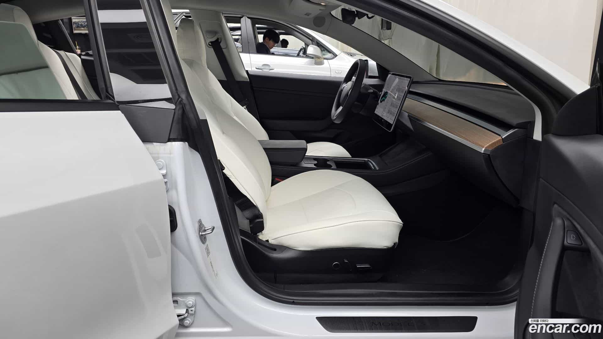 Model 3 Tesla 2021.2-OPTION-015