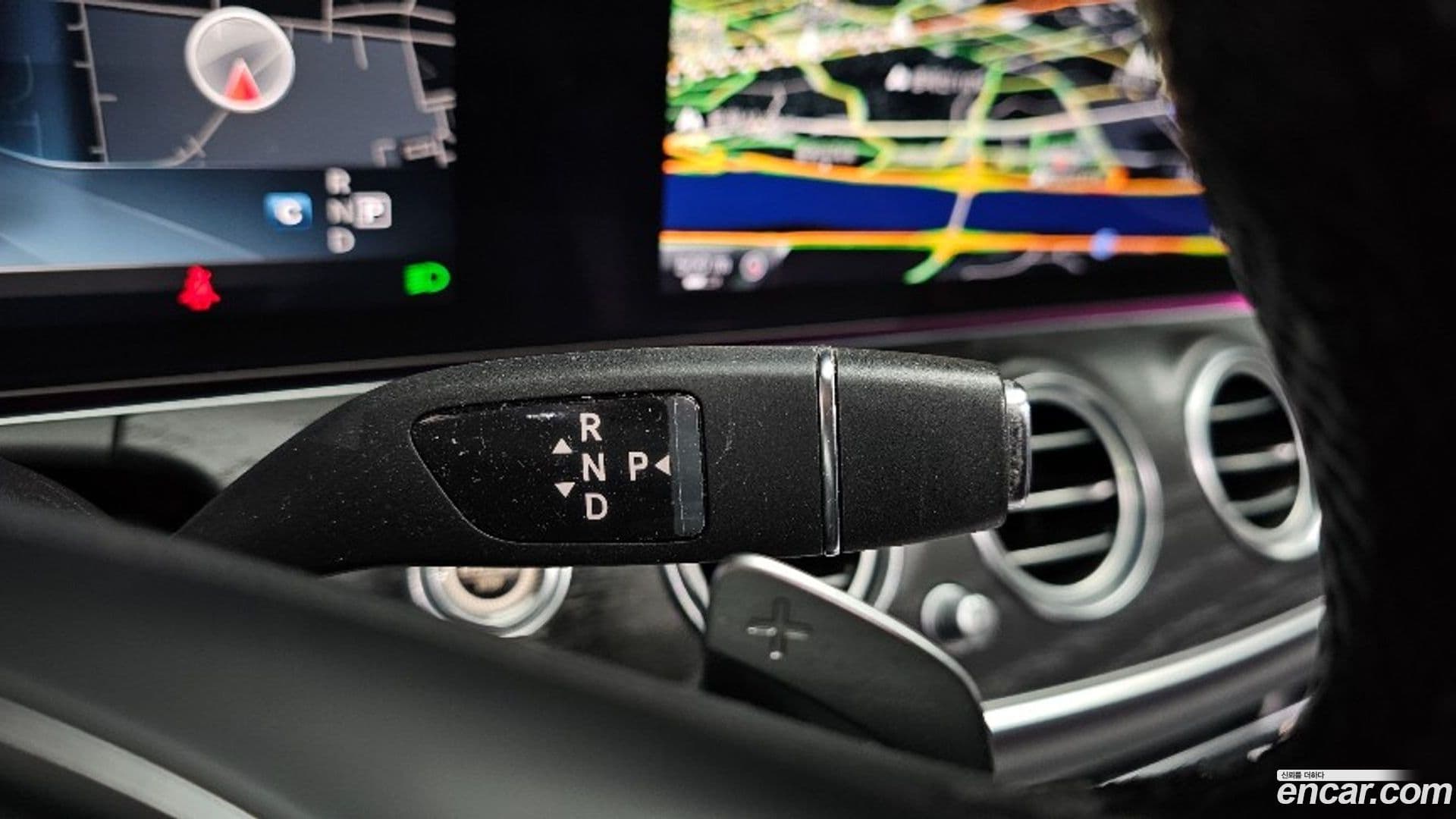 Main__Slider__Photo:E-Class Mercedes-Benz 2016.7-8