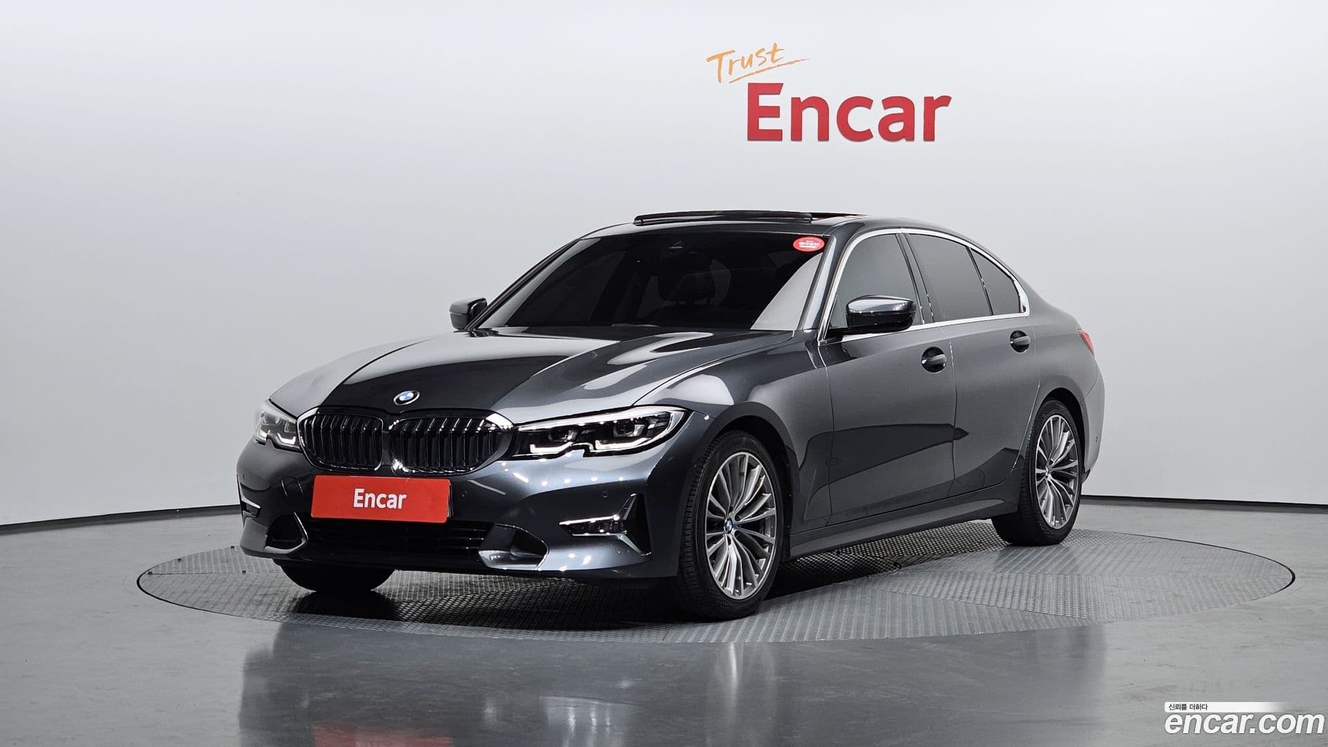 Main__Slider__Photo:3-Series BMW 2019.9-0