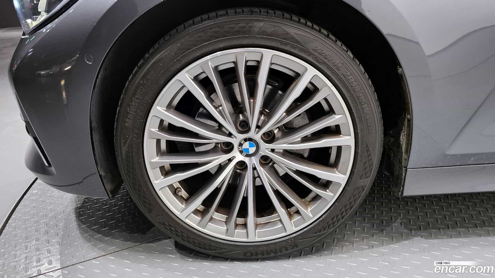 3-Series BMW 2019.9-OUTER-005