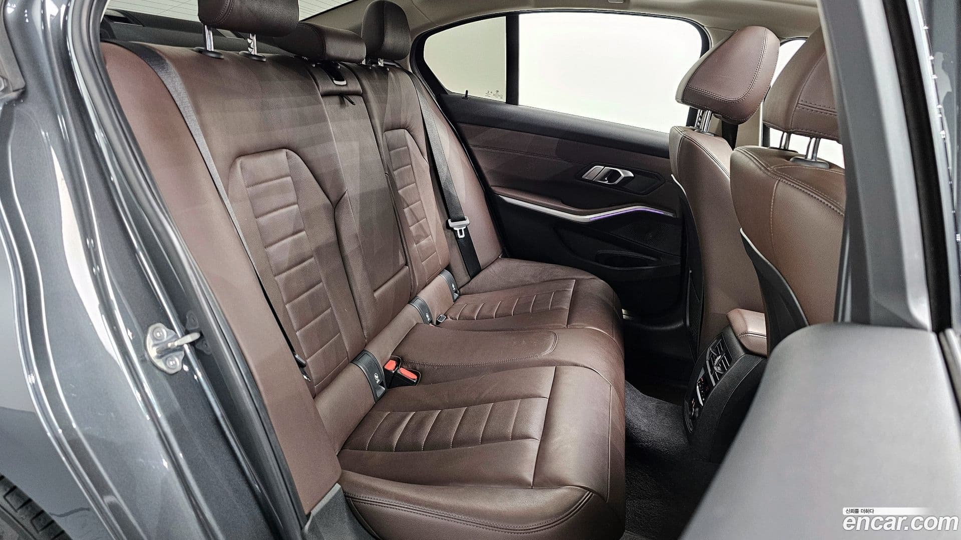 Main__Slider__Photo:3-Series BMW 2019.9-11