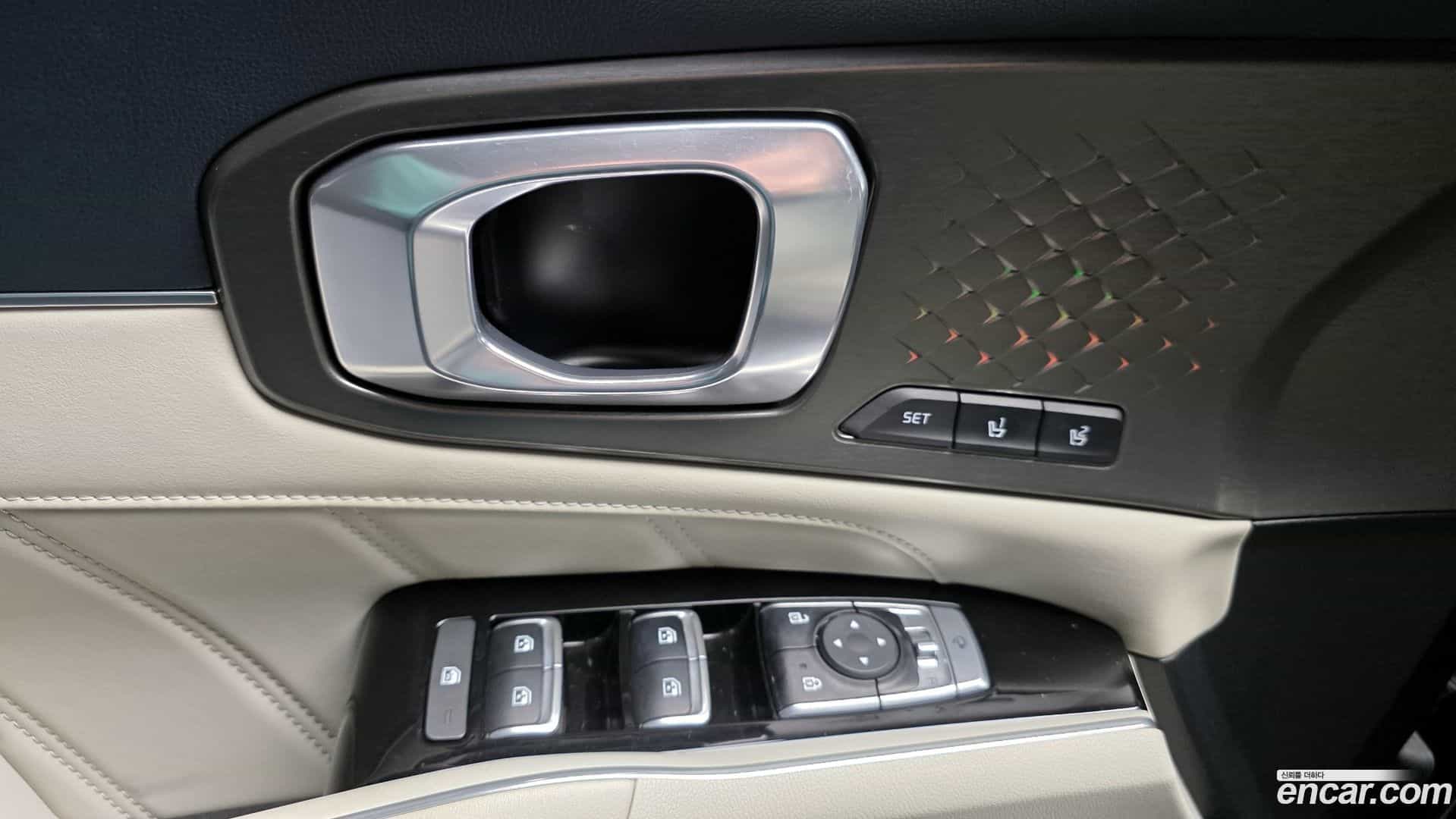 Sorento Kia 2023.0-OPTION-018