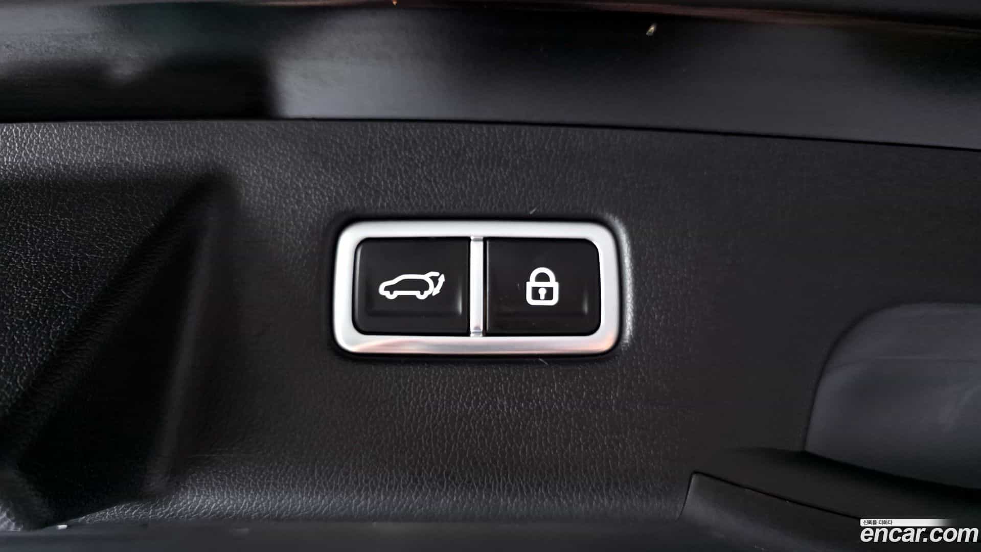 Sorento Kia 2023.0-OPTION-024