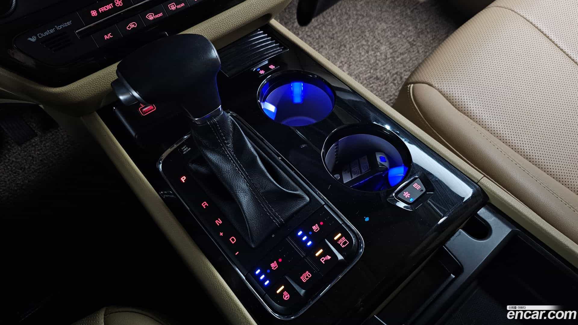 Canival Kia 2017.11-INNER-009