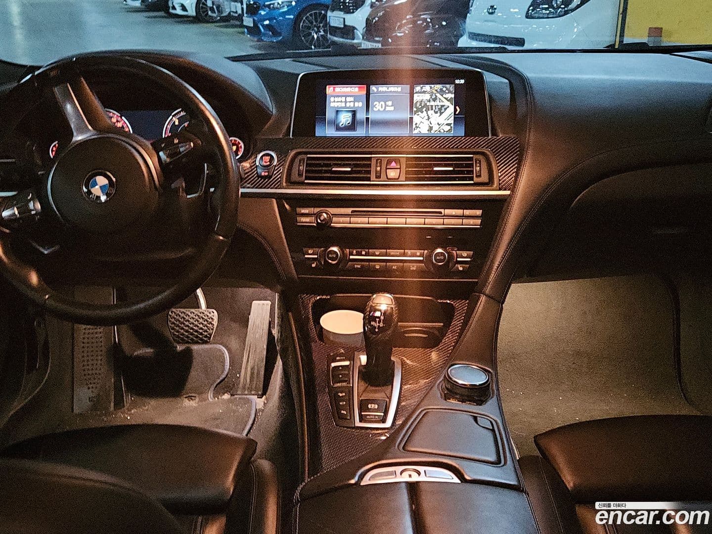 Main__Slider__Photo:6-Series BMW 2018.9-6