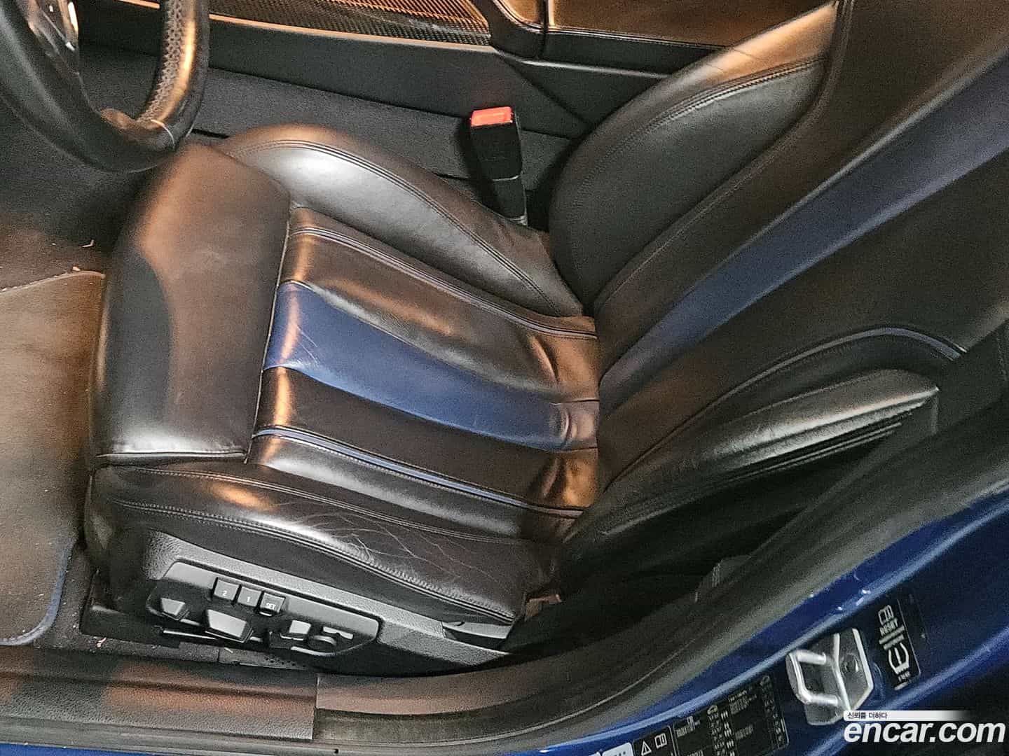 6-Series BMW 2018.9-INNER-010