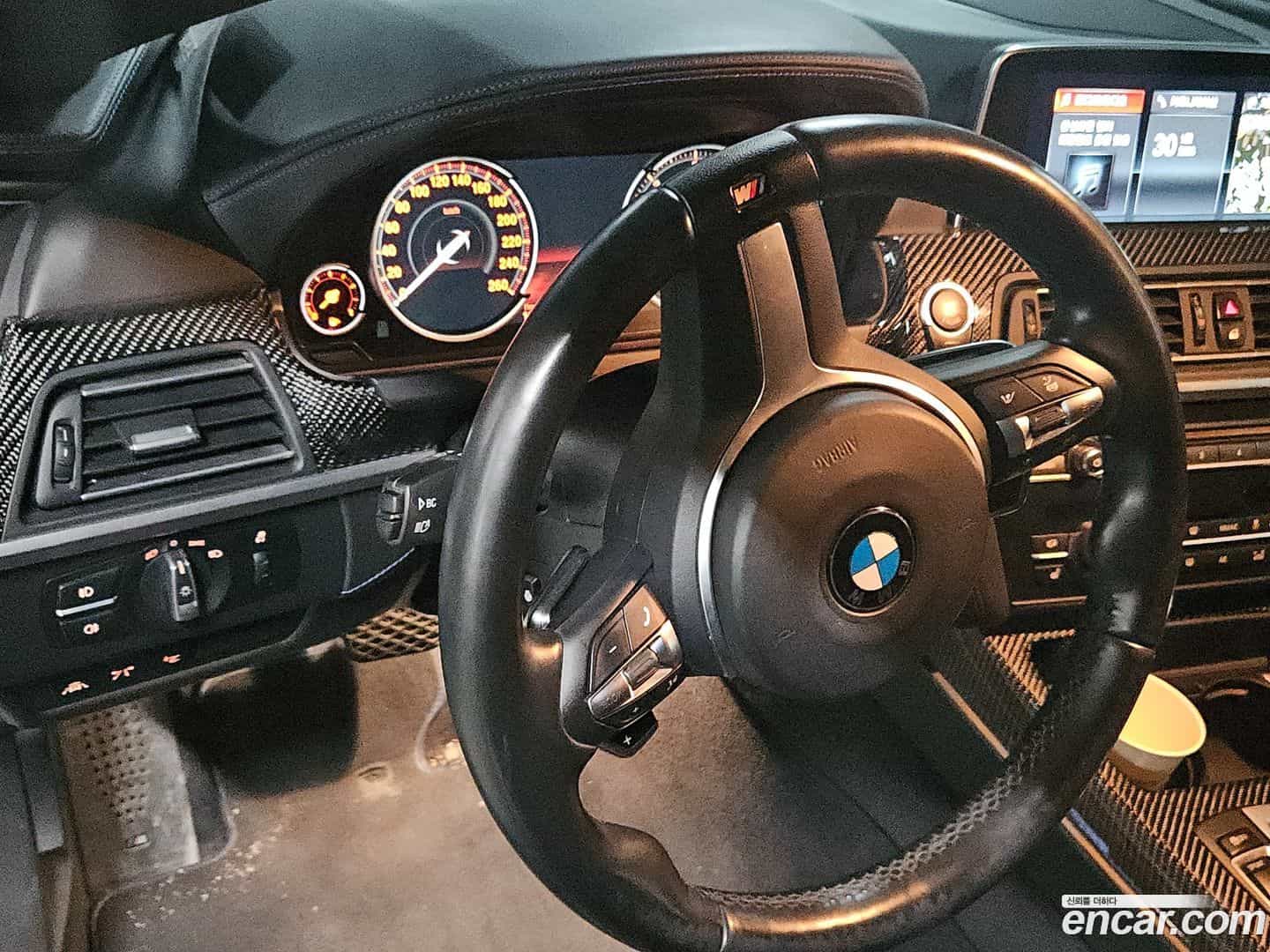 6-Series BMW 2018.9-OPTION-021
