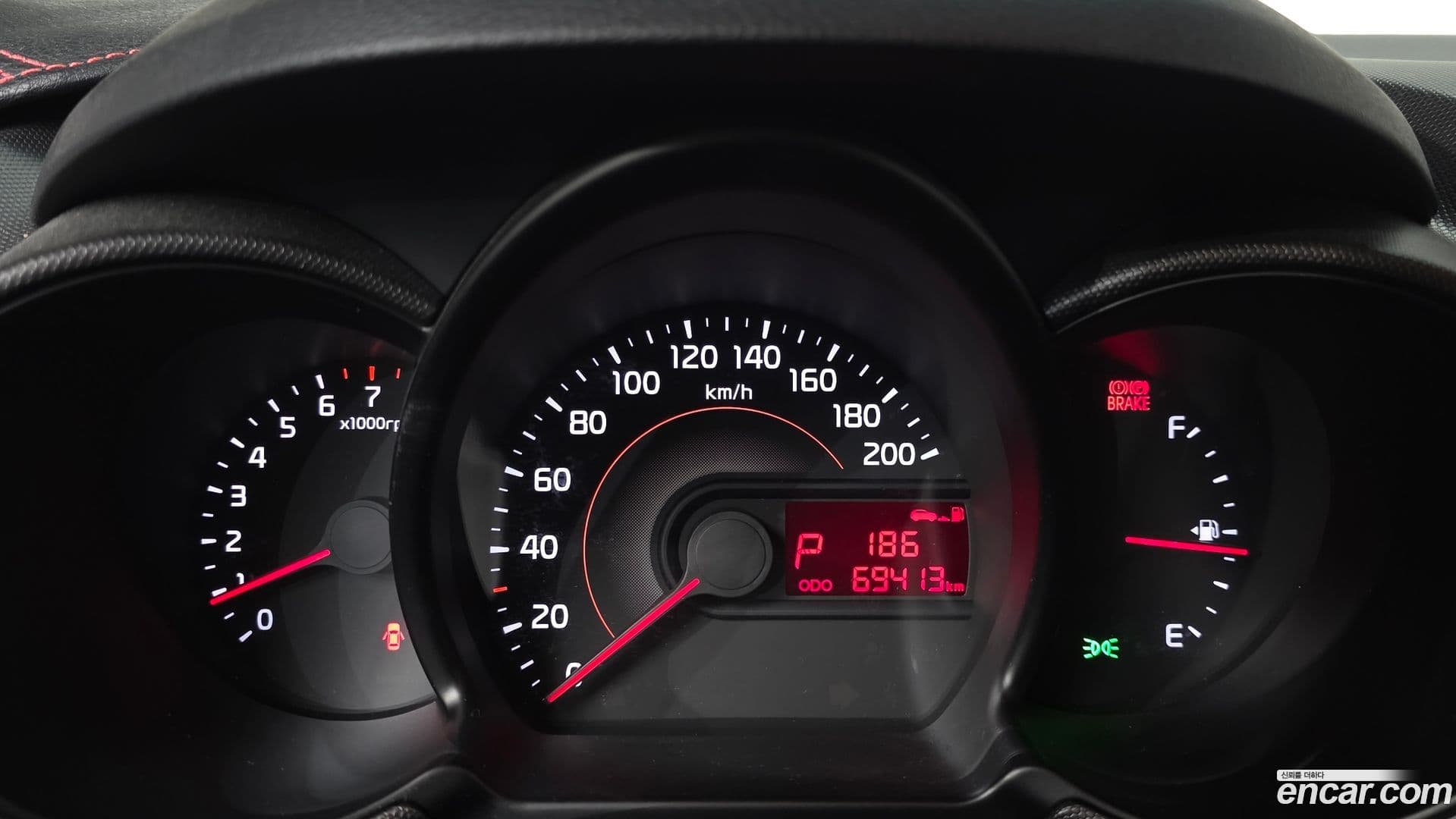 Main__Slider__Photo:RAY Kia 2019.5-7