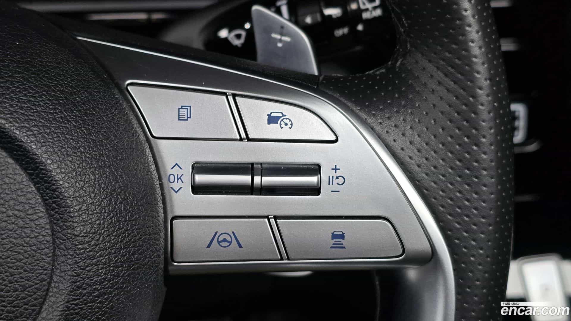 Staria Hyundai 2022.5-OPTION-019