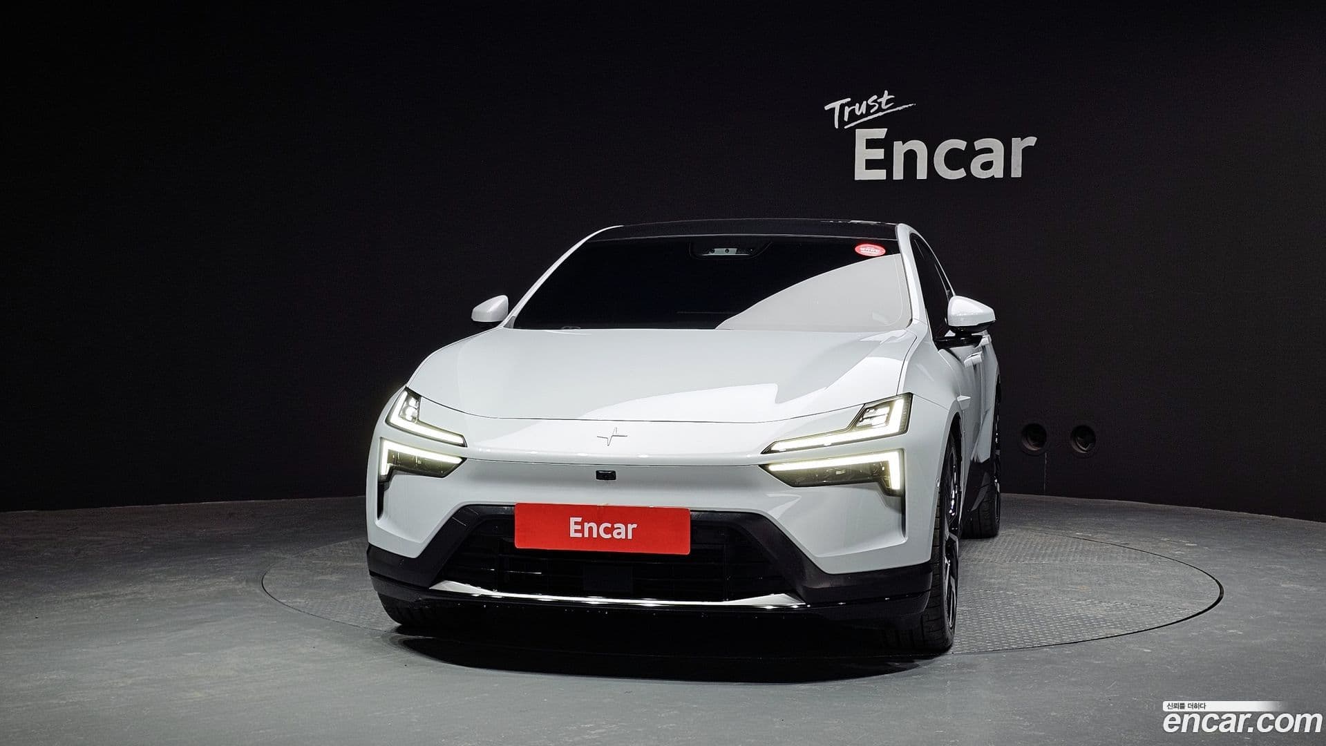 Main__Slider__Photo:Polestar 4 Polestar 2025.6-2