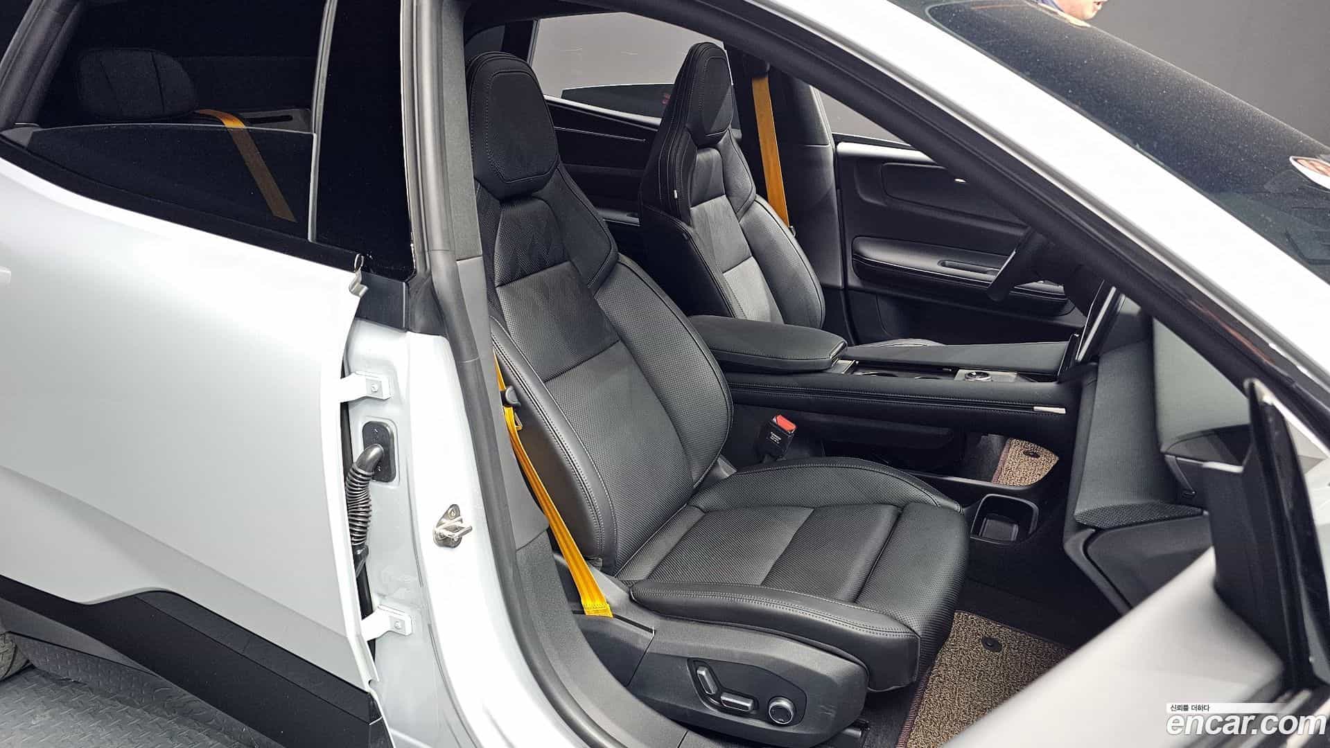 Polestar 4 Polestar 2025.6-OPTION-016