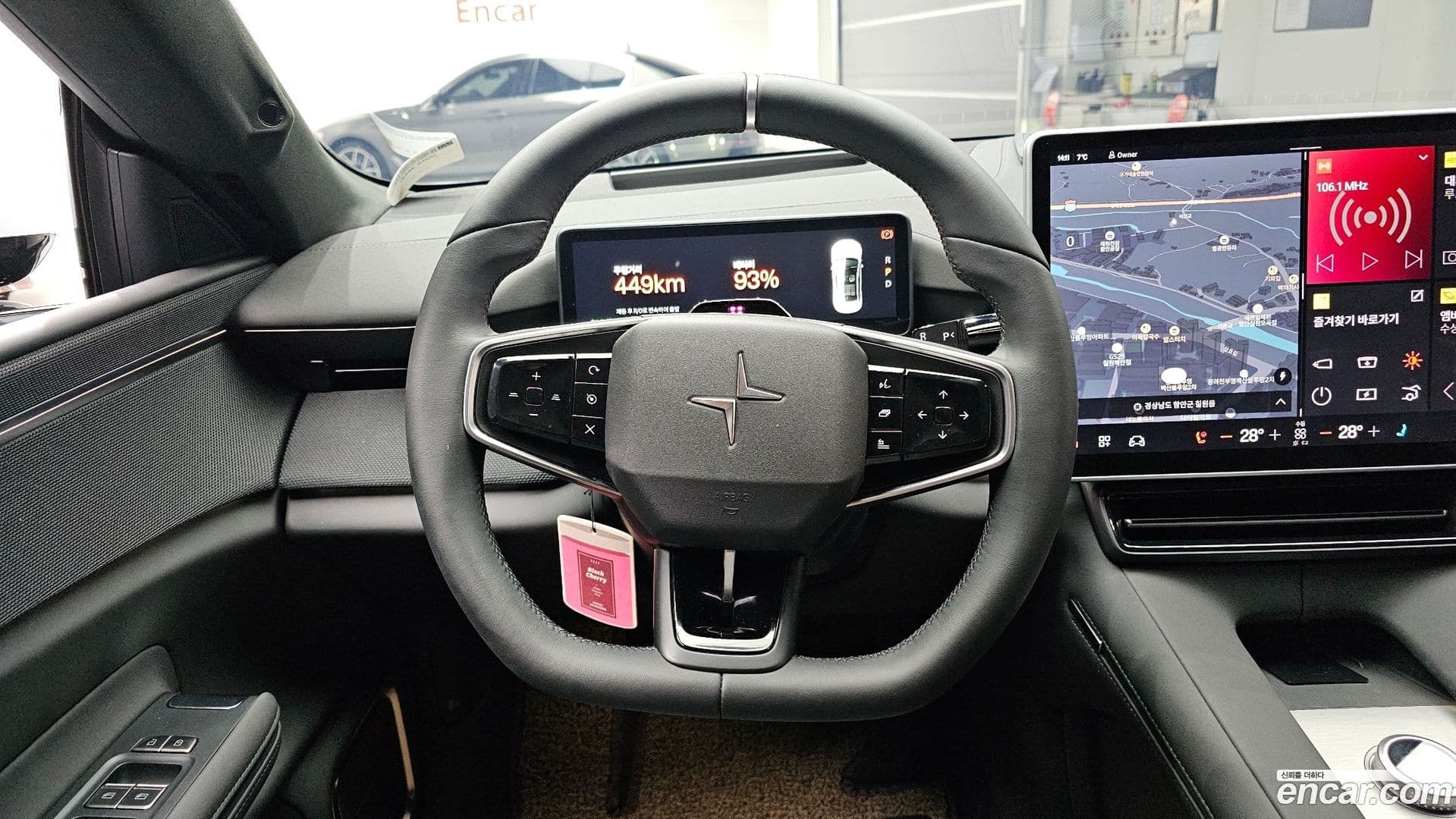 Main__Slider__Photo:Polestar 4 Polestar 2025.6-12