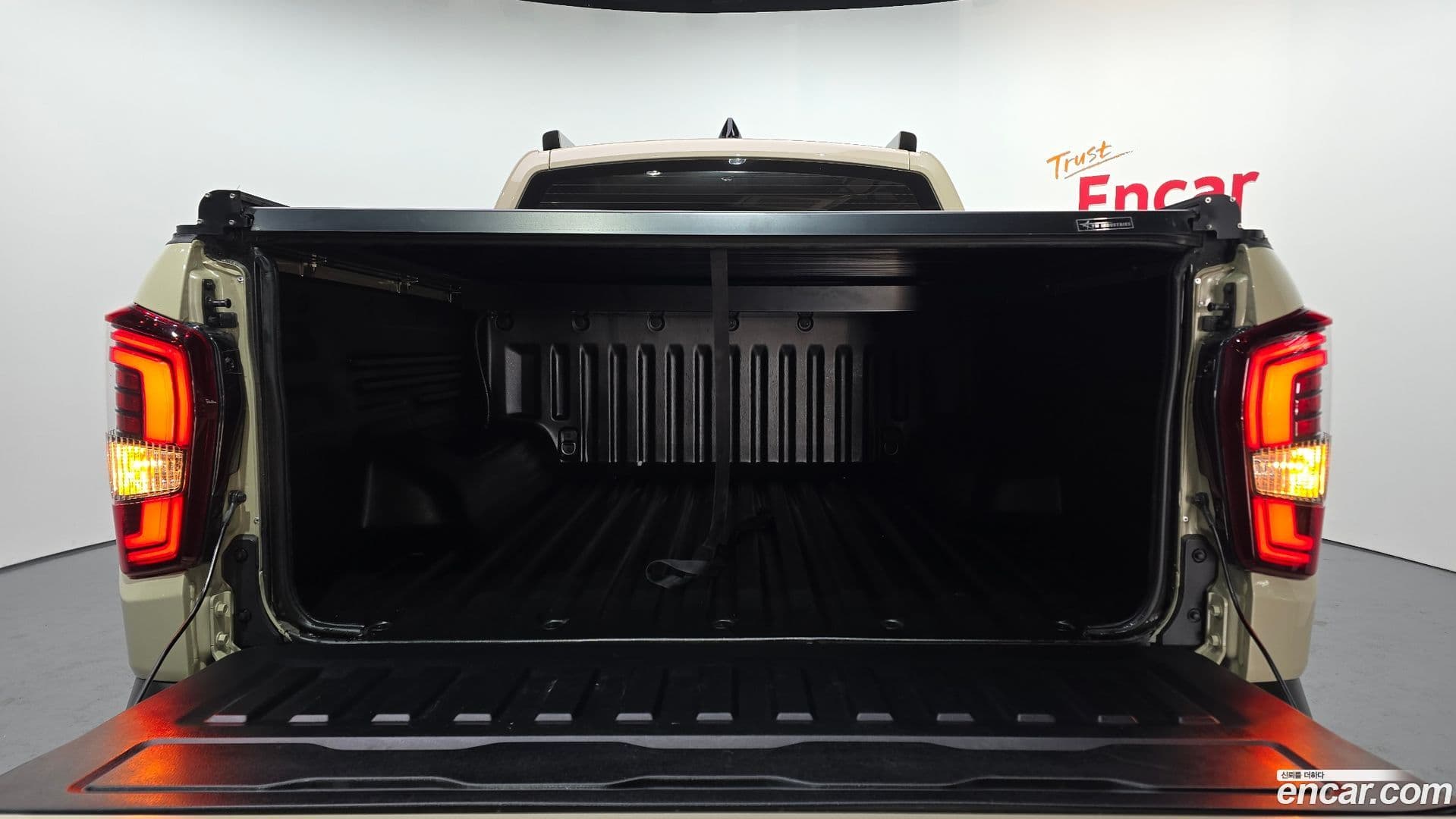 Main__Slider__Photo:Rexton KG_Mobility_Ssangyong 2024.4-19