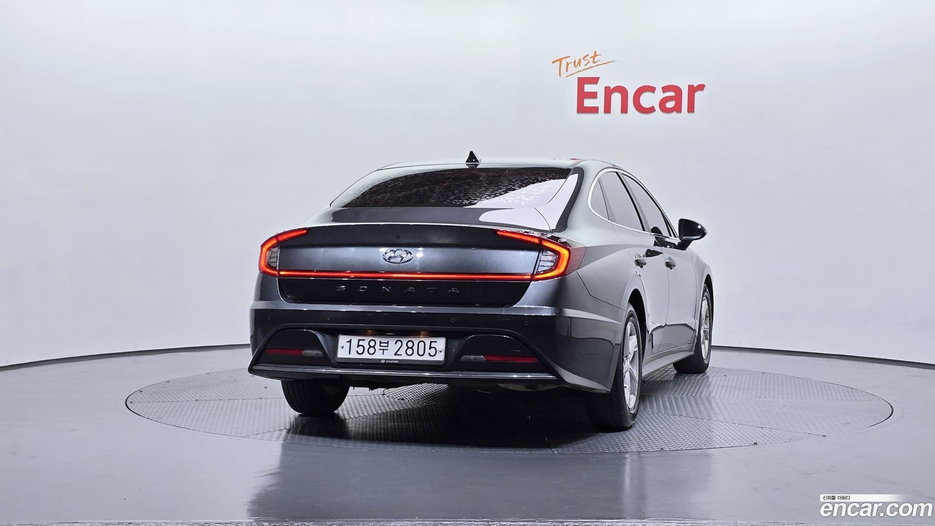 Main__Slider__Photo:Sonata Hyundai 2020.5-3