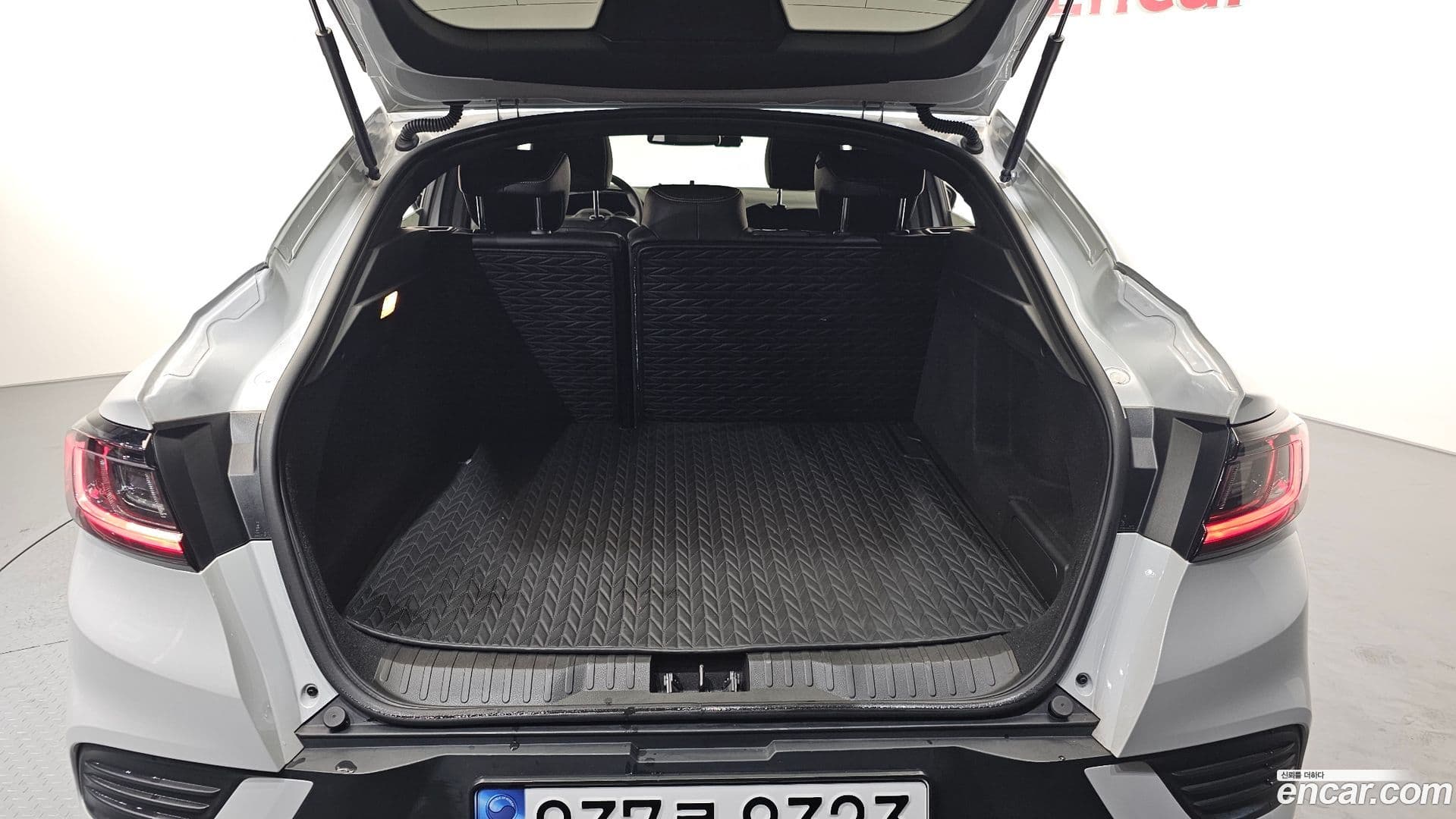 Main__Slider__Photo:Arkana Renault-KoreaSamsung 2024.6-20