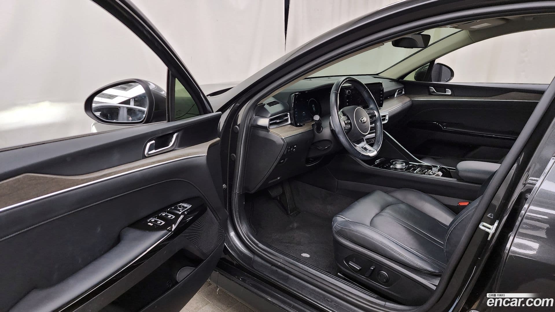 Main__Slider__Photo:K5 Kia 2021.0-9