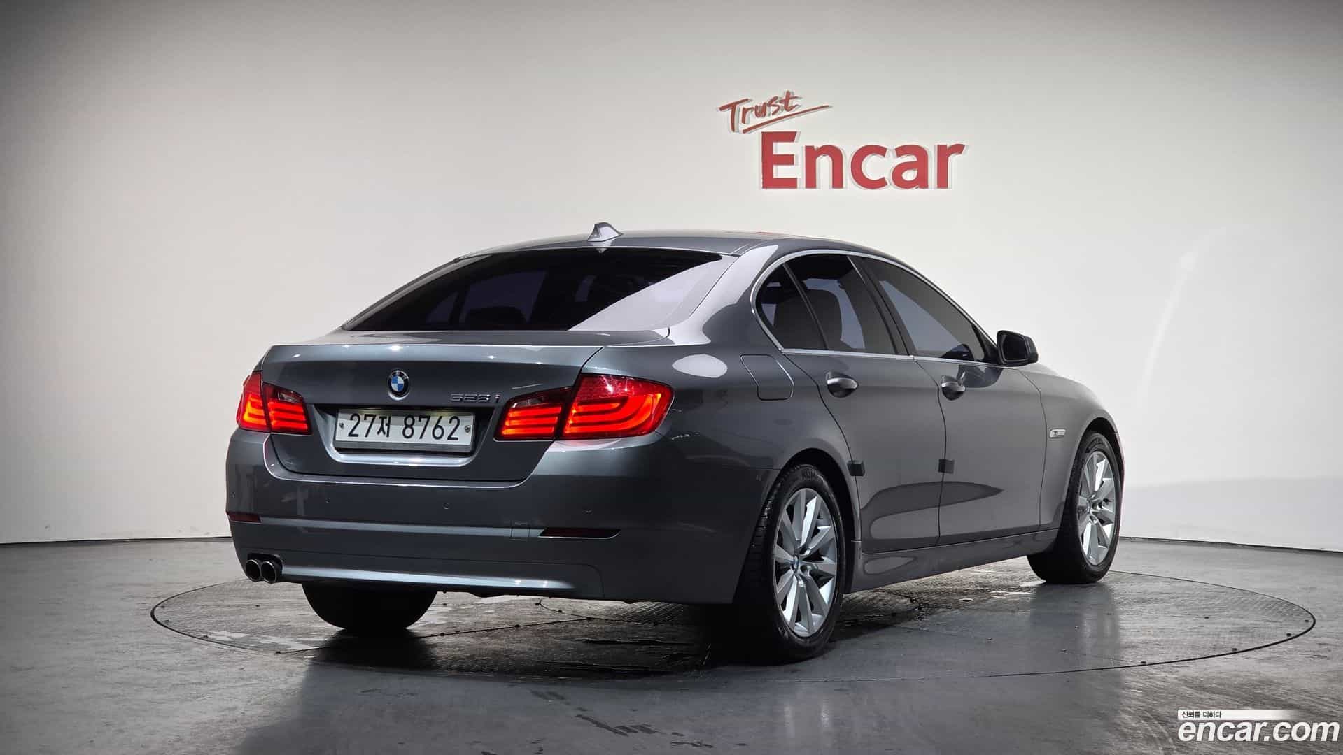 5-Series BMW 2011.4-OUTER-002