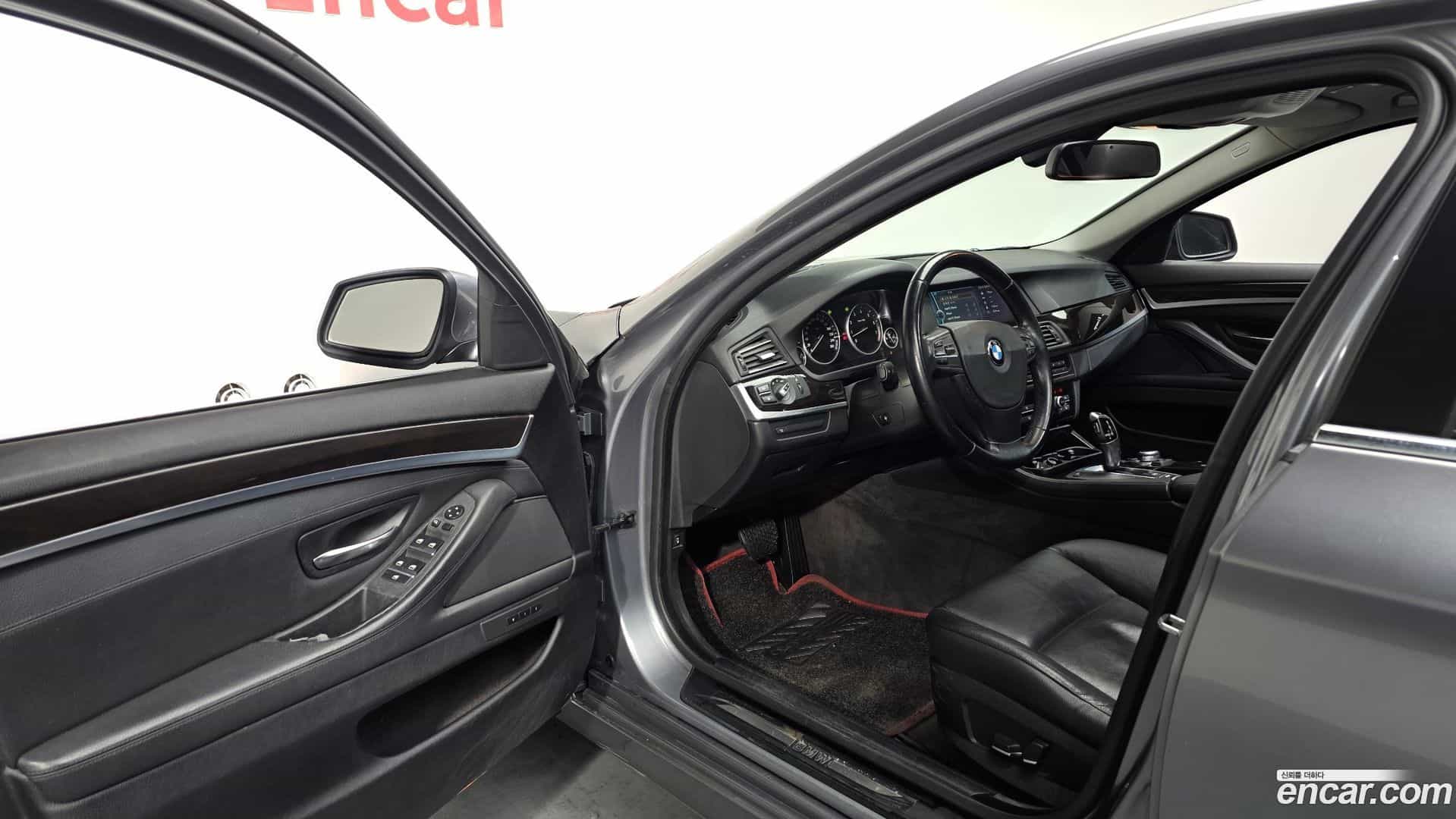 5-Series BMW 2011.4-OPTION-016