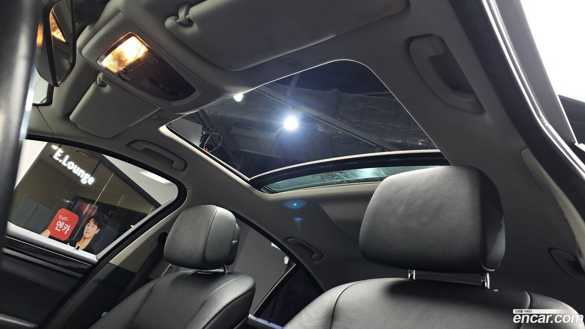 Main__Slider__Photo:5-Series BMW 2011.4-18