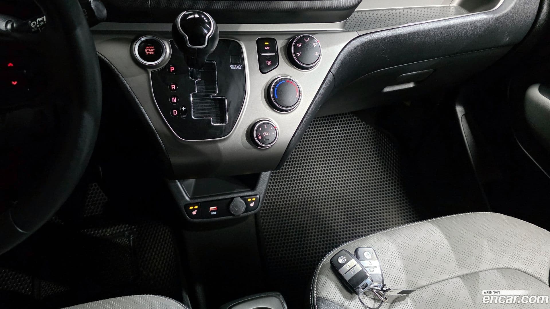 Main__Slider__Photo:RAY Kia 2022.5-8