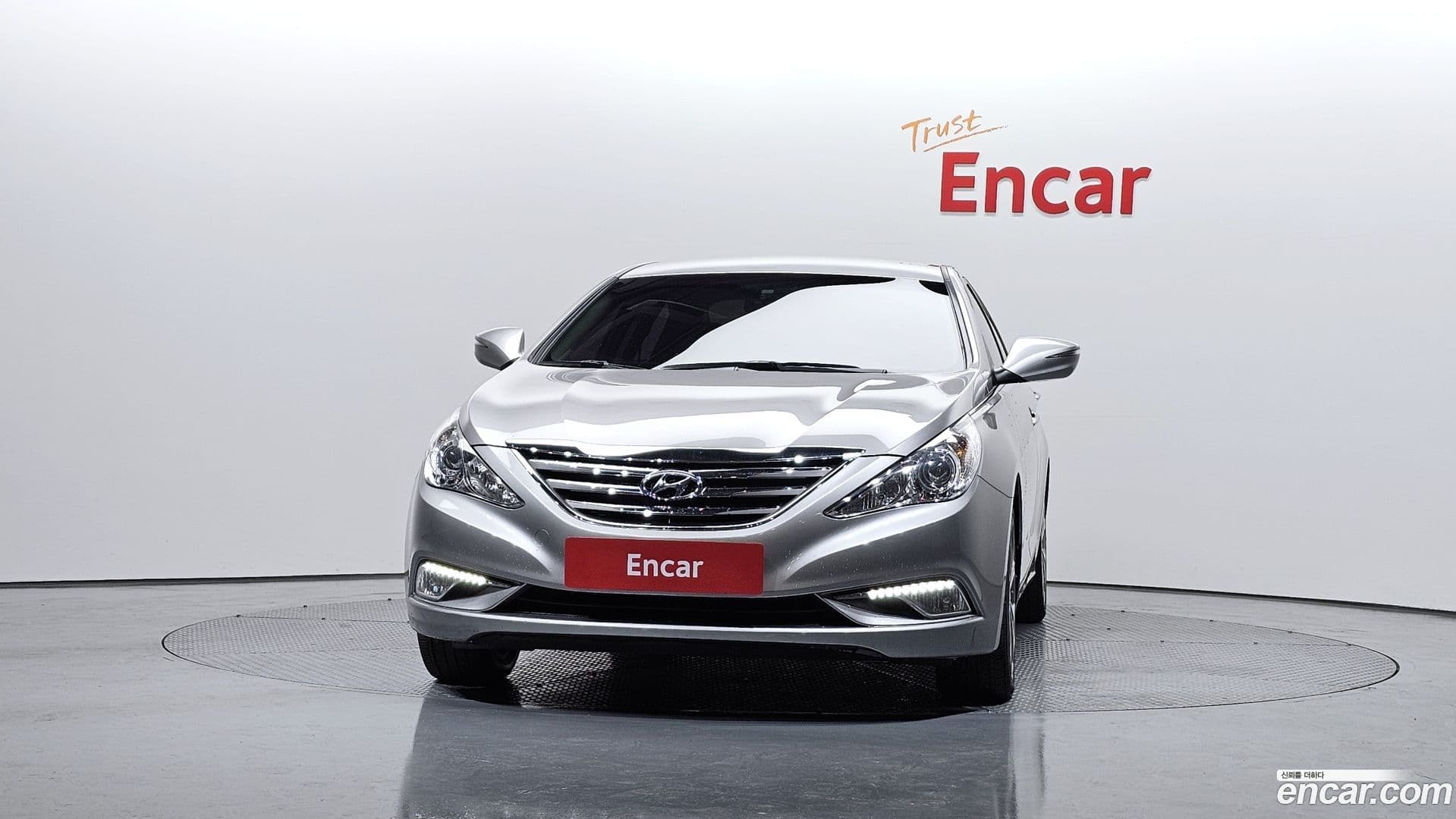 Main__Slider__Photo:Sonata Hyundai 2013.10-2