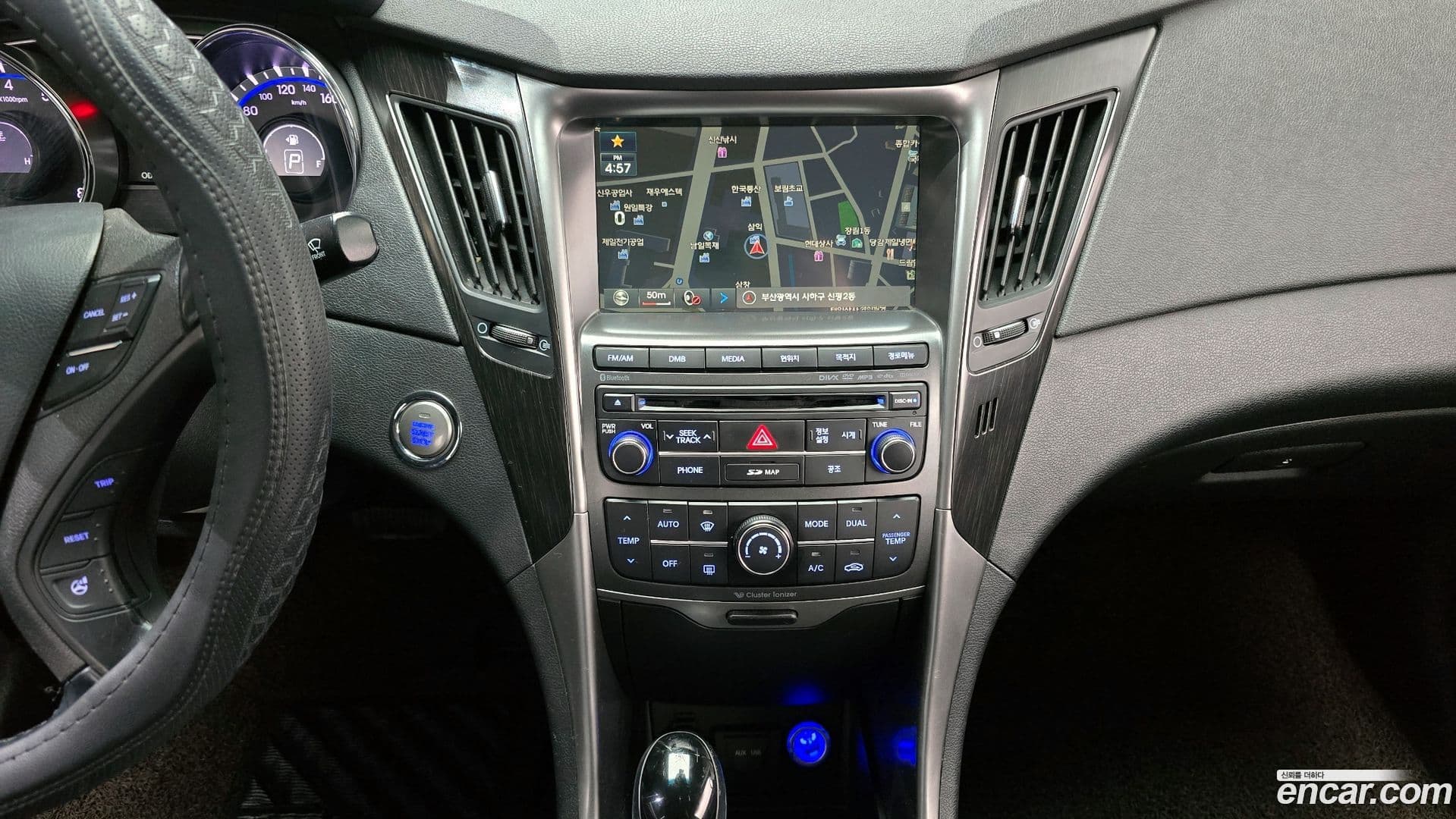 Main__Slider__Photo:Sonata Hyundai 2013.10-13