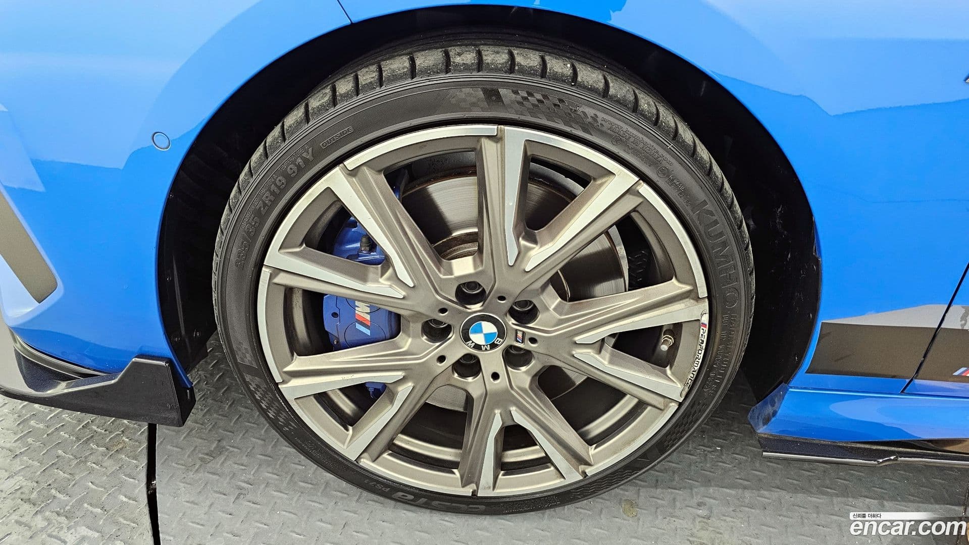 Main__Slider__Photo:2-Series BMW 2021.1-4