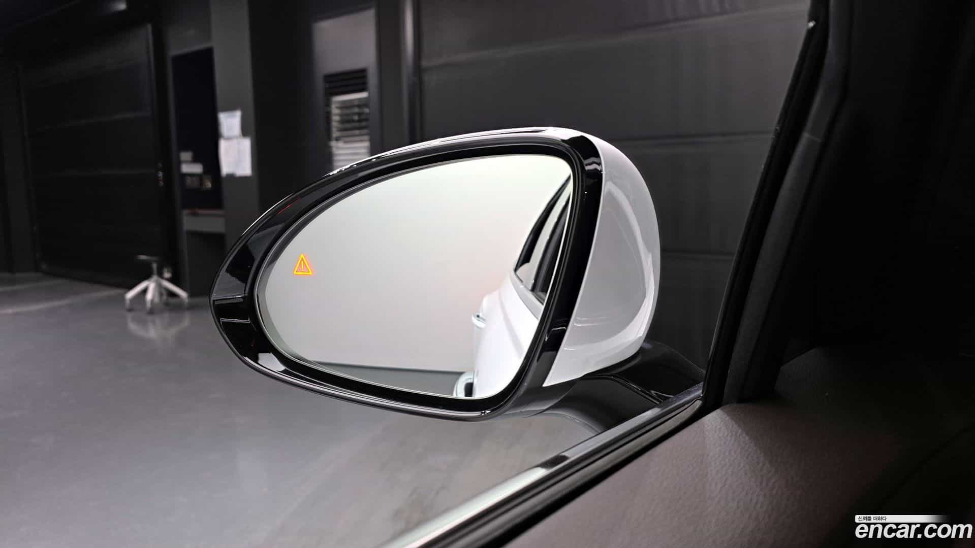 G80 Genesis 2022.0-OPTION-024