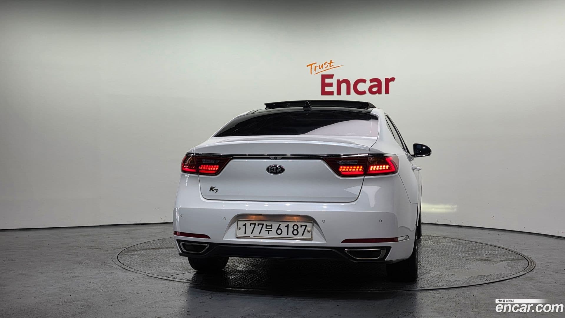 Main__Slider__Photo:K7 Kia 2017.2-3