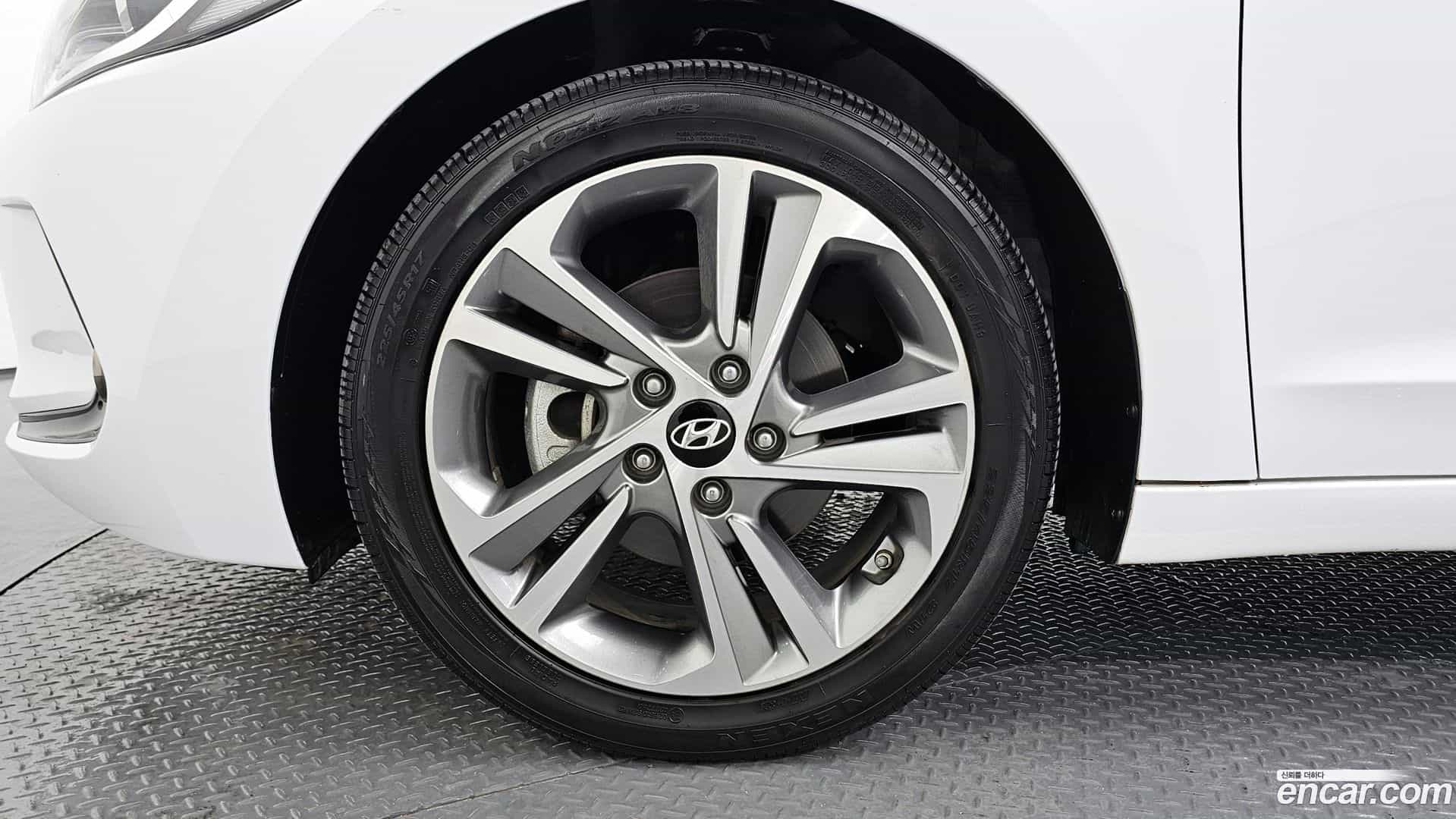 AVANTE Hyundai 2018.7-OUTER-005