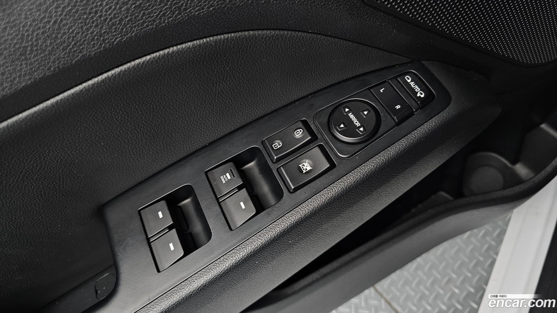 Main__Slider__Photo:AVANTE Hyundai 2018.7-13