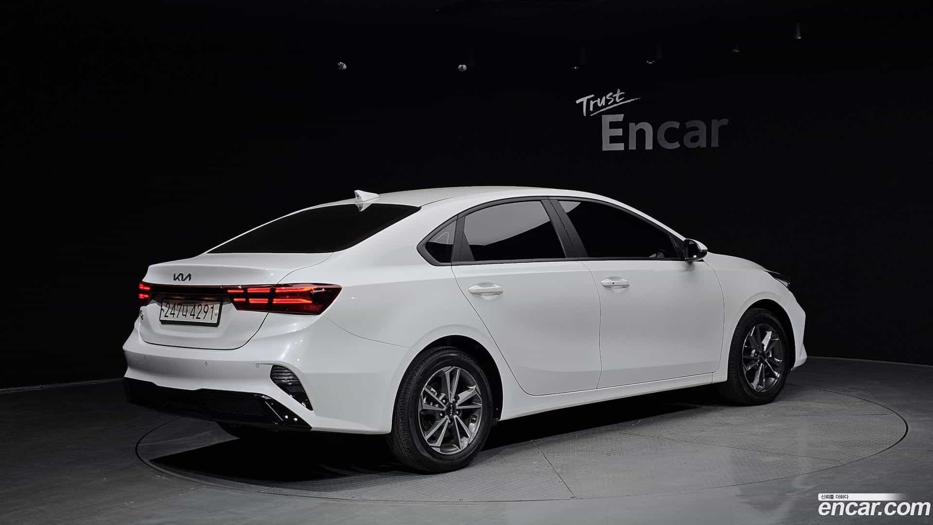 K3 Kia 2023.4-OUTER-002