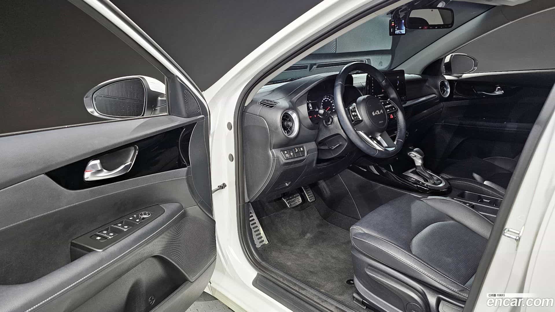 K3 Kia 2023.4-INNER-010