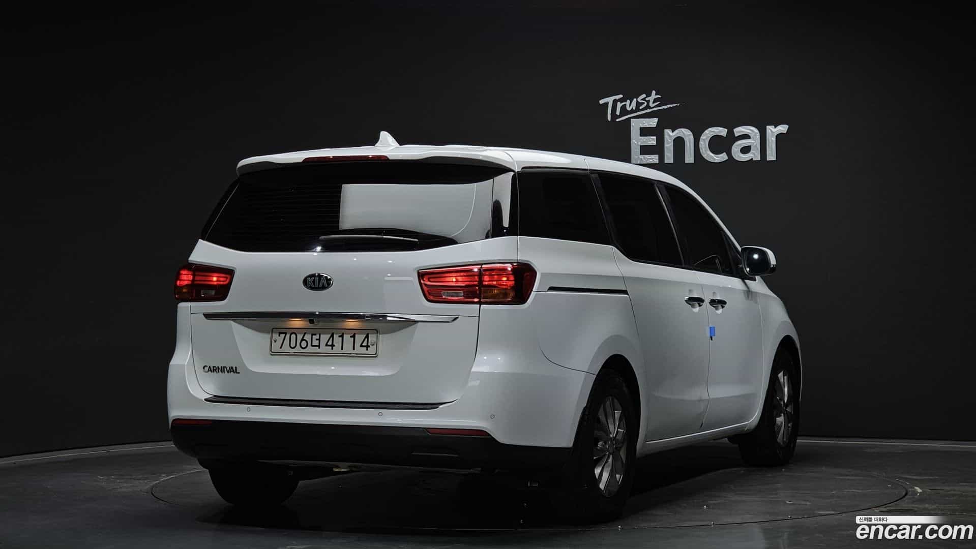 Canival Kia 2018.4-OUTER-002