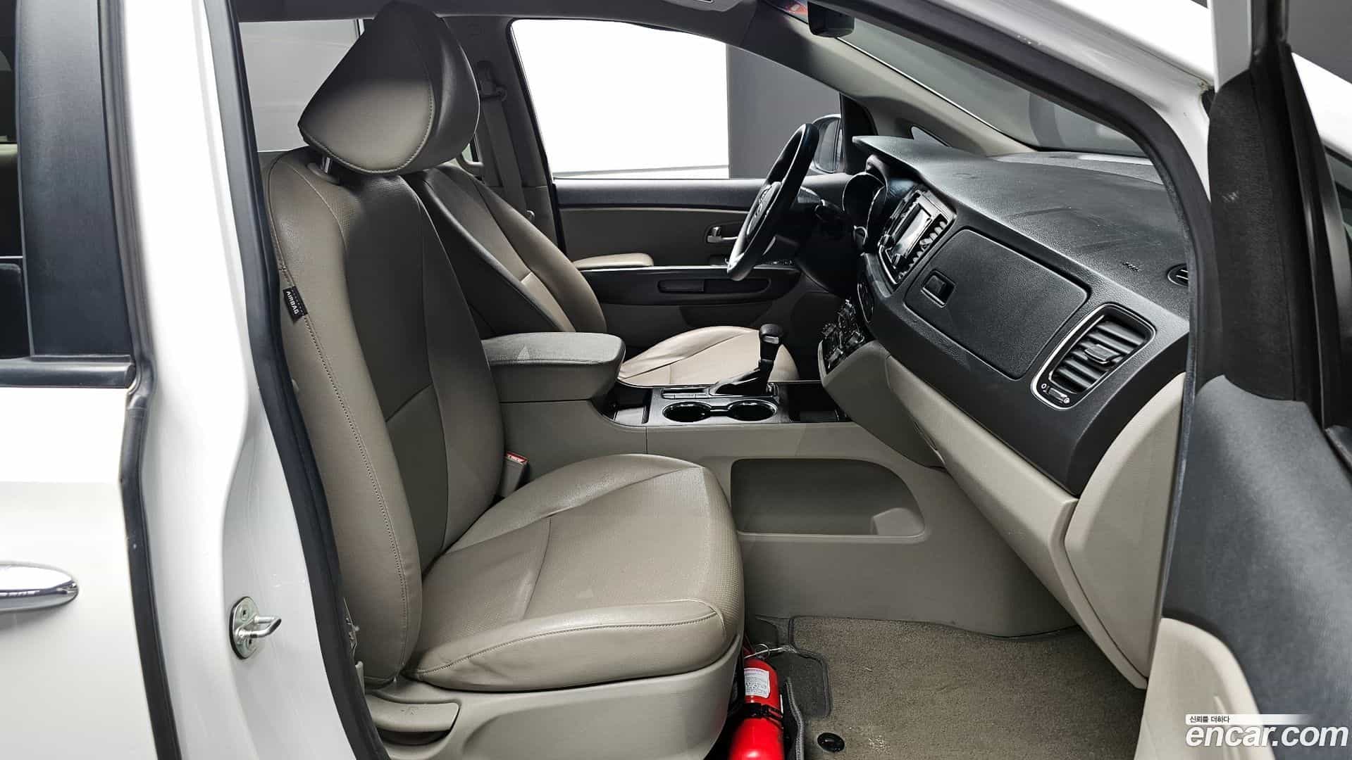 Canival Kia 2018.4-INNER-010