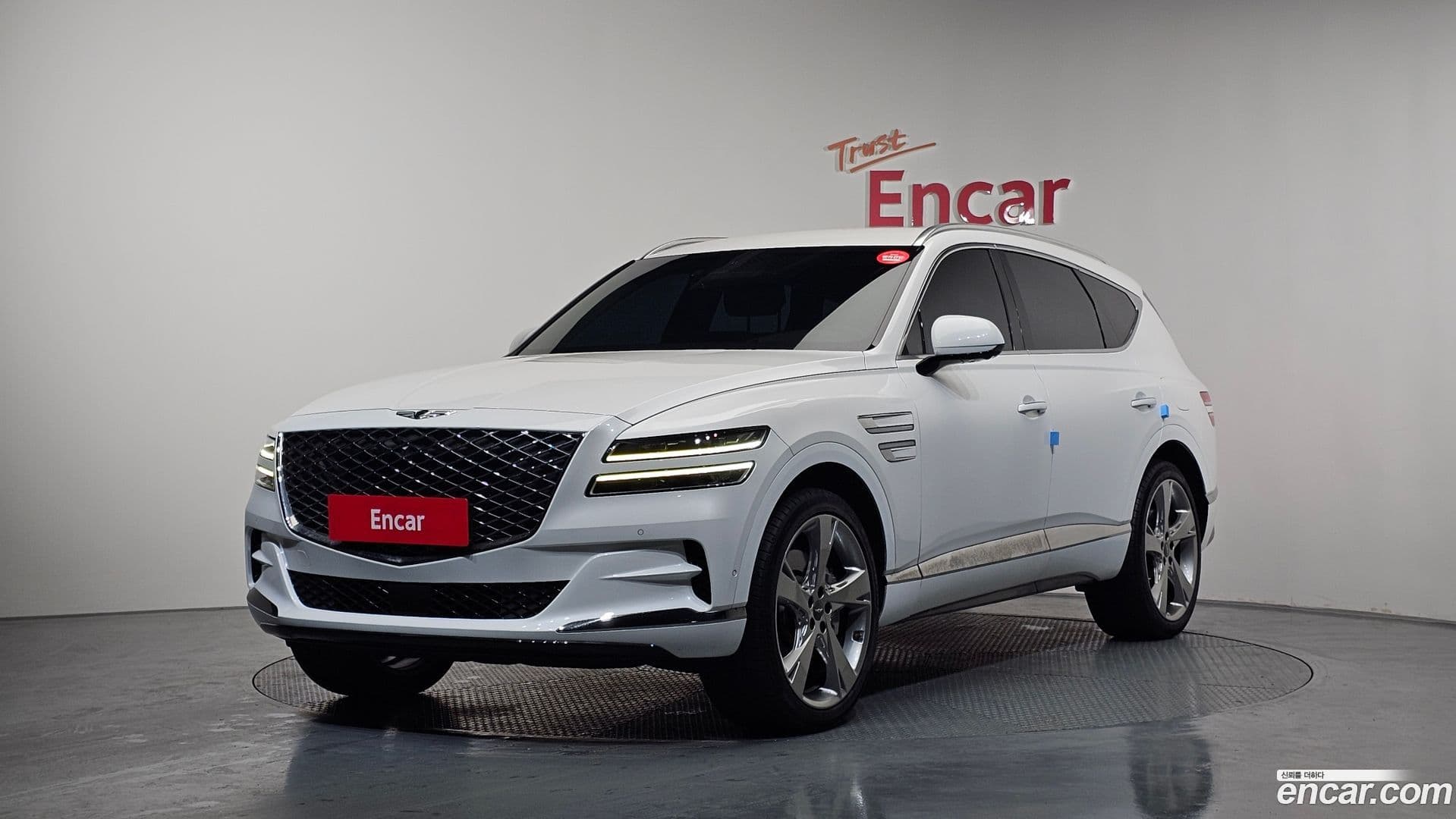 Main__Slider__Photo:GV80 Genesis 2021.11-0