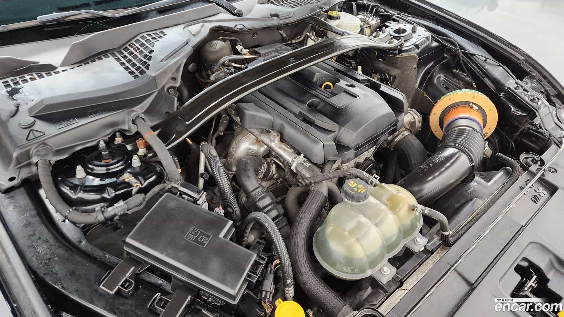 Mustang Ford 2018.9-INNER-006