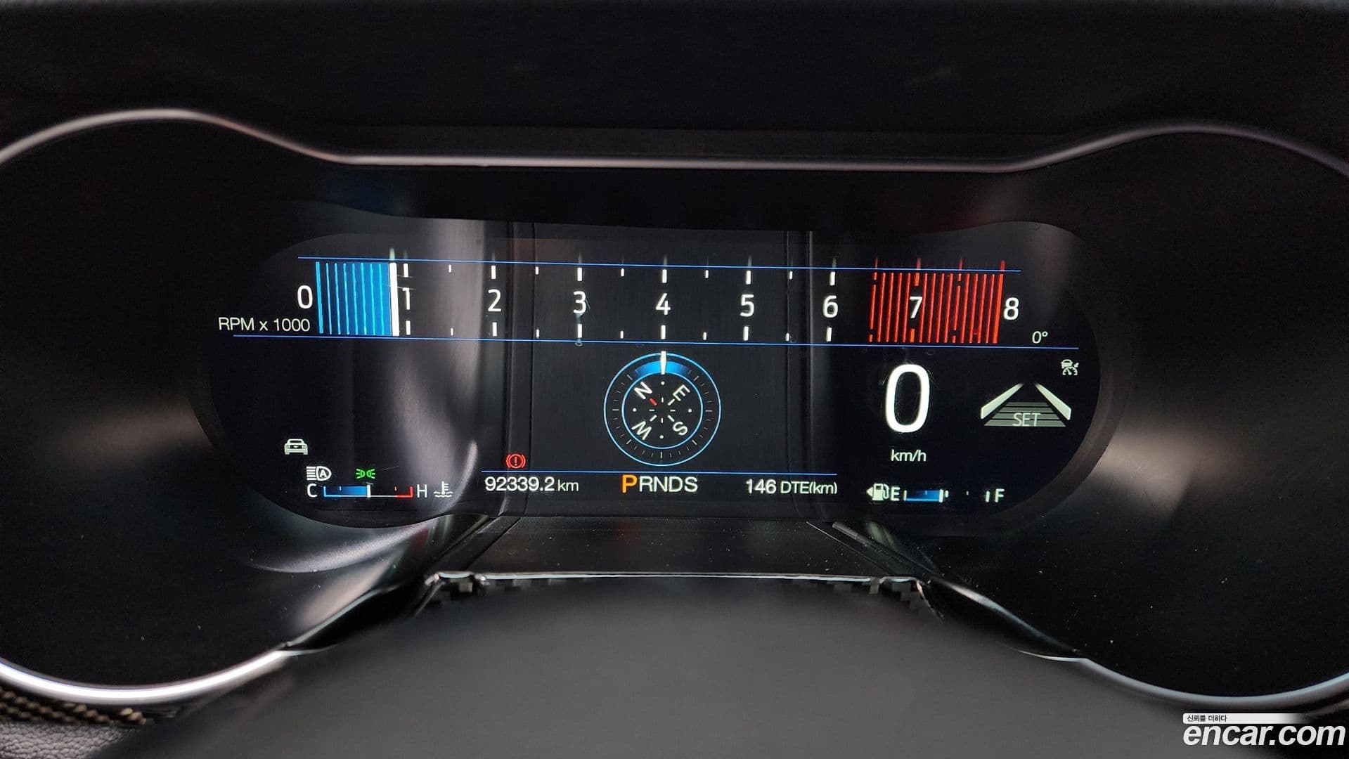 Main__Slider__Photo:Mustang Ford 2018.9-7