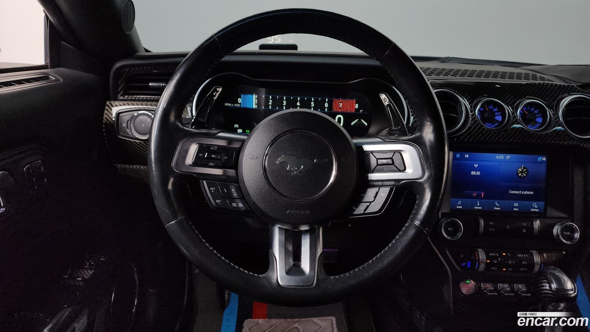 Main__Slider__Photo:Mustang Ford 2018.9-12