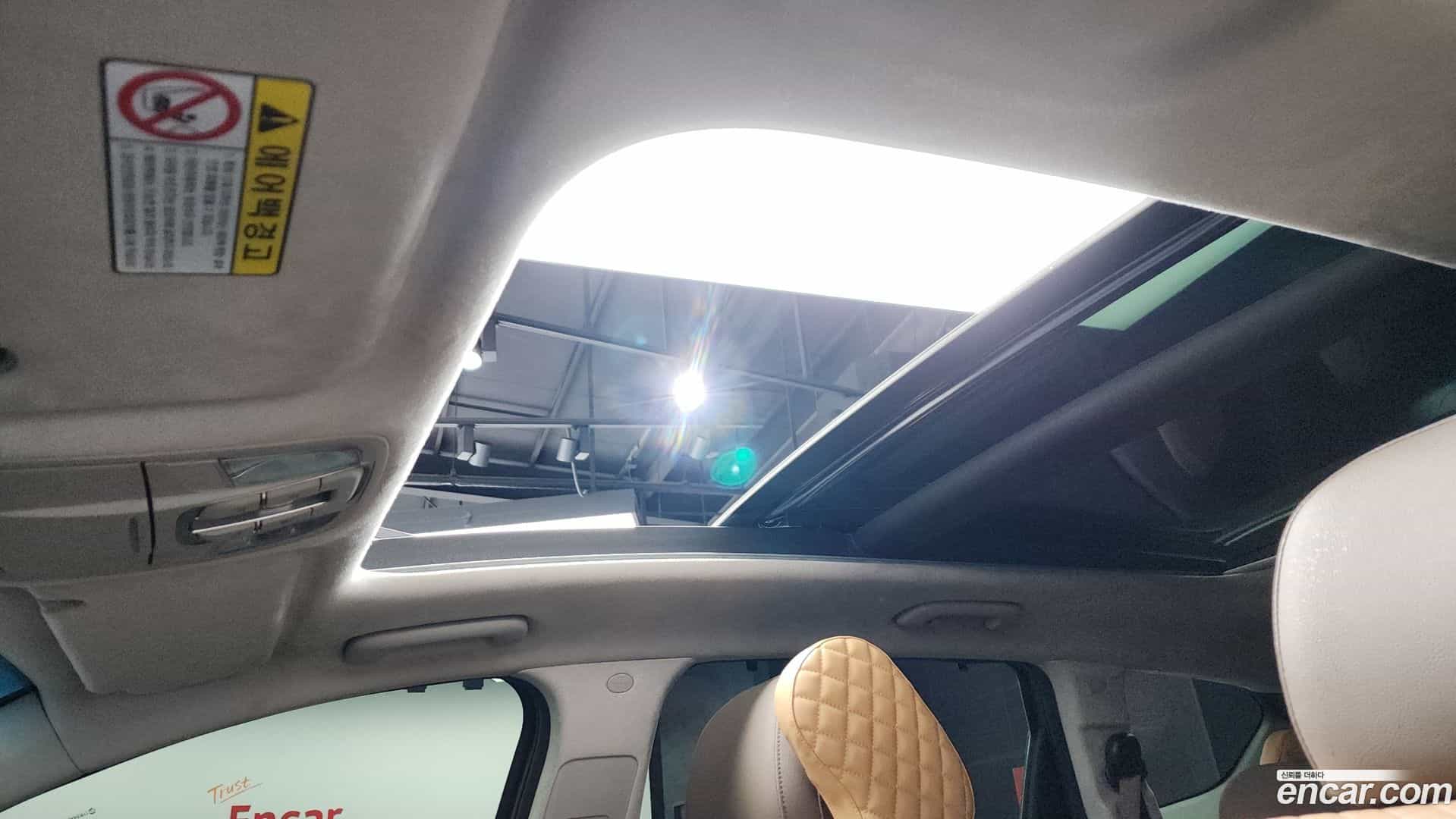 Santafe Hyundai 2018.2-OPTION-023