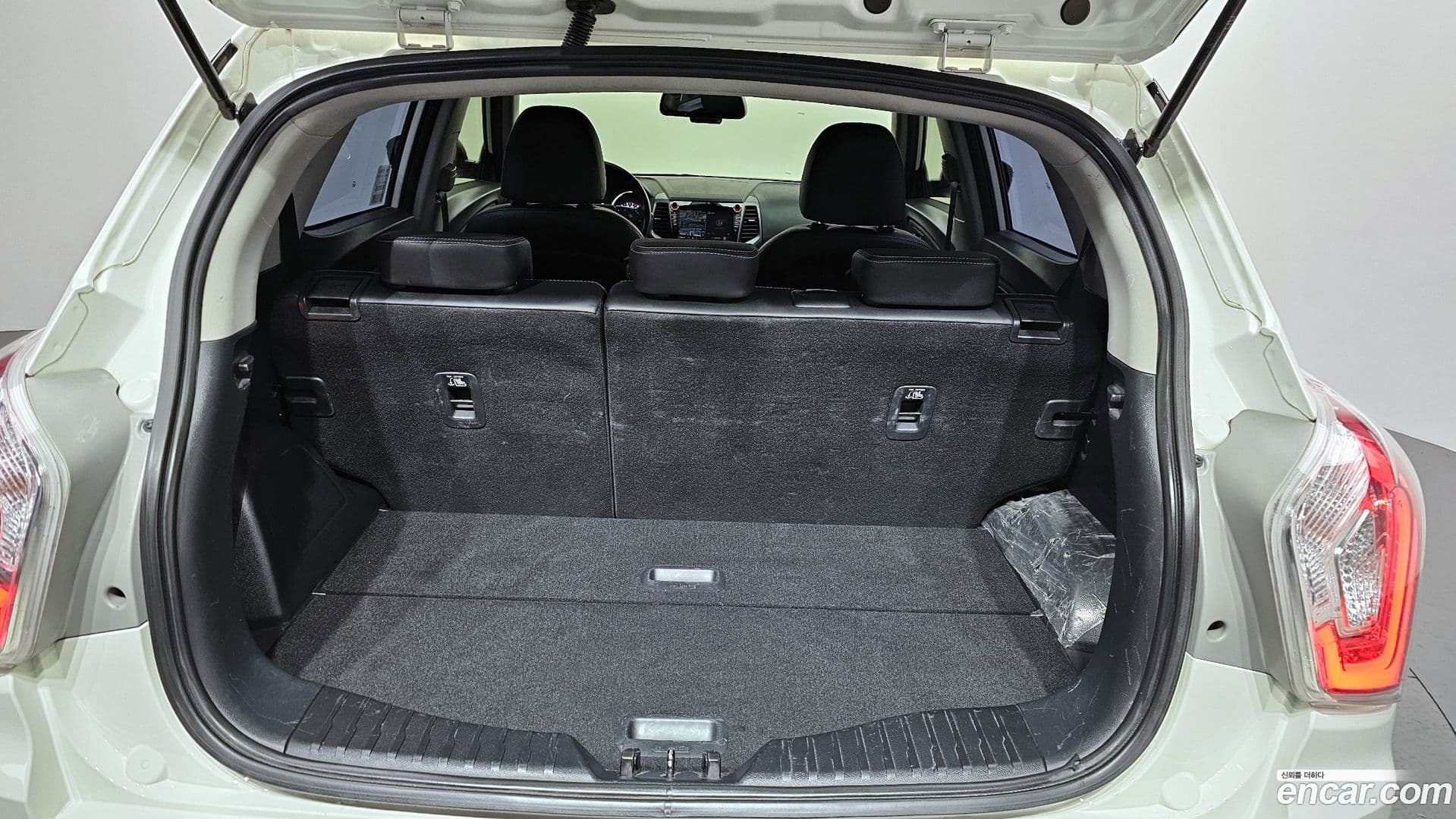 Main__Slider__Photo:TIBOLI KG_Mobility_Ssangyong 2017.3-19